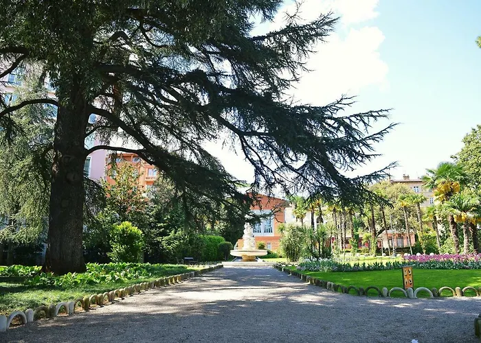 Διαμέρισμα Salus, Maruna *