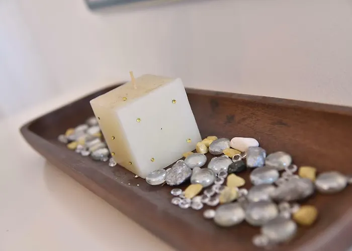 Salus, Maruna Οπατία